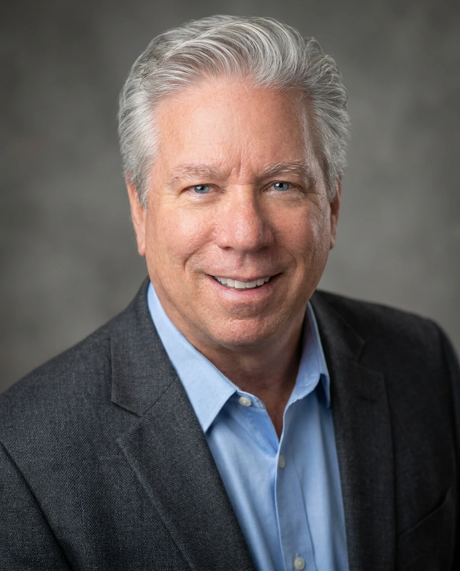 Experienced chiropractor combining traditional care with cutting-edge technology